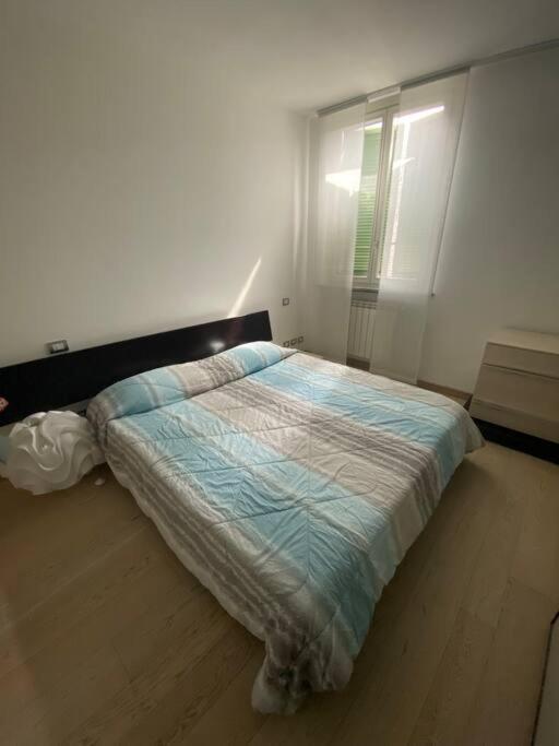 Maison Minu Lägenhet Porto Ceresio Exteriör bild